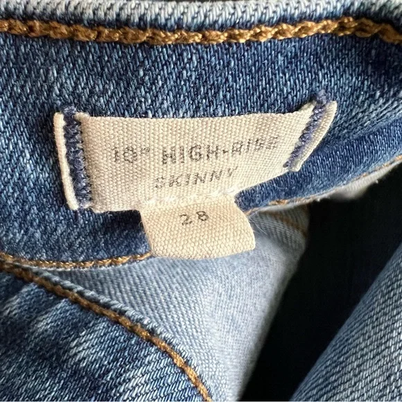 Madewell 10" High-Rise Skinny Distressed Tulip Hem Blue Jeans Size 28 - Picture 5 of 13